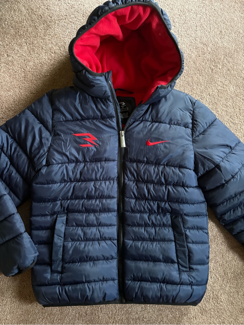 Nike Kids Boys fleece lined hooded winter warm jacket puffer size medium NWT